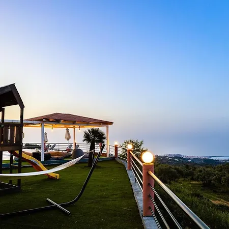 Superb Villa,with Amazing Seaviews & Huge Pool! Szomatász