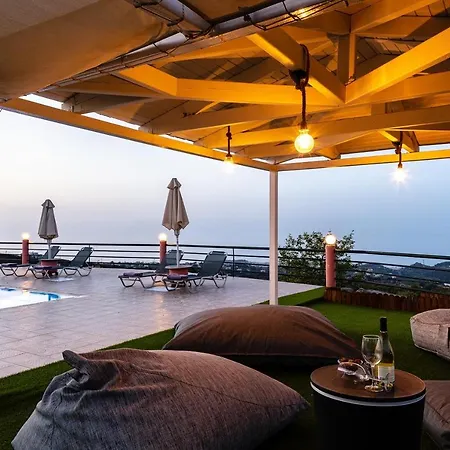 Superb Villa,with Amazing Seaviews & Huge Pool! Villa
