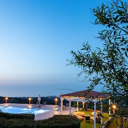Villa Superb Villa,with Amazing Seaviews & Huge Pool! Szomatász