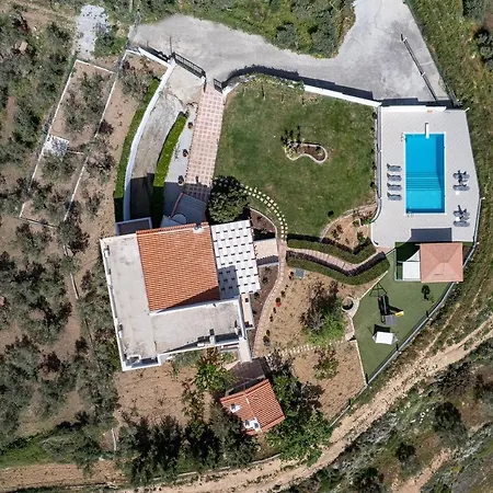Superb Villa,with Amazing Seaviews & Huge Pool! Villa