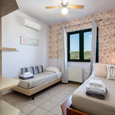 Superb Villa,with Amazing Seaviews & Huge Pool! Szomatász